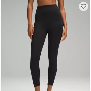 Lululemon Align 25” with Pockets